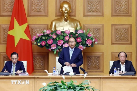 Thủ tướng Chính phủ Nguyễn Xuân Phúc phát biểu tại buổi làm việc với Văn phòng Chính phủ. (Ảnh: Thống Nhất/TTXVN)