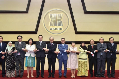 Các đại biểu tại cuộc họp. (Nguồn : Phái đoàn Việt Nam tại ASEAN)