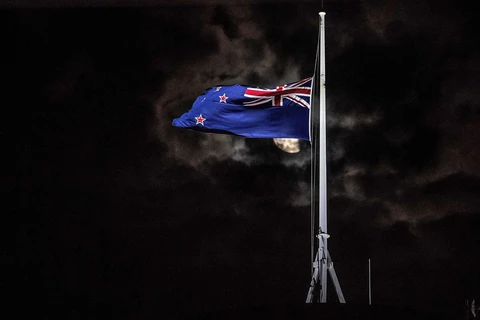 New Zealand treo cờ rủ sau vụ xả súng ở nhà thờ Hồi giáo tại Christchurch ngày 15/3/2019. (Ảnh: Getty)