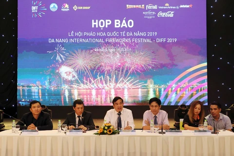 Ban tổ chức công bố thông tin chính thức về Lễ hội pháo hoa quốc tế Đà Nẵng 2019. (Ảnh: Trần Lê Lâm/TTXVN)