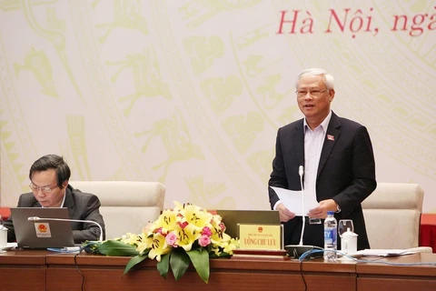 Phó Chủ tịch Quốc hội Uông Chu Lưu điều hành phiên thảo luận về dự án Luật Giáo dục (sửa đổi). (Ảnh: Dương Giang/TTXVN)