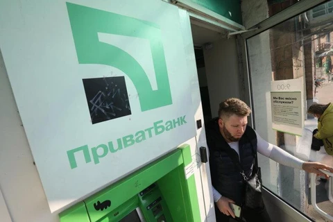 Chi nhánh ngân hàng PrivatBank ở Kiev. (Nguồn: Kyivpost)