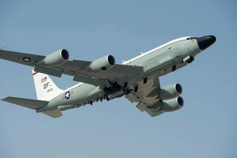 Một chiếc máy bay RC-135W. (Nguồn: Military.com)