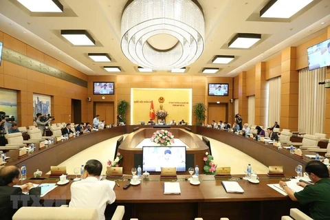 Một phiên họp của Ủy ban Thường vụ Quốc hội. (Ảnh: Dương Giang/TTXVN)