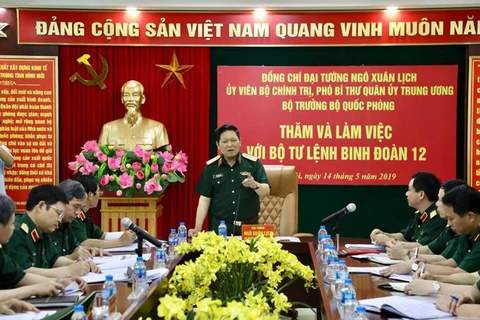 Đại tướng Ngô Xuân Lịch chủ trì buổi làm việc với cán bộ chủ chốt Binh đoàn 12. (Nguồn: Bộ Quốc phòng)