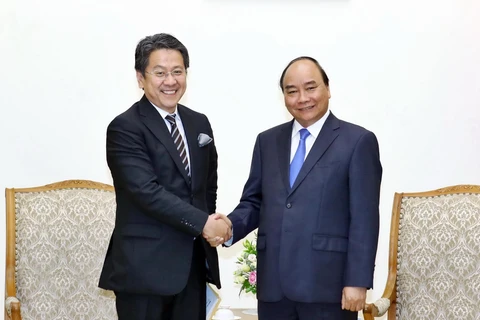 Thủ tướng Nguyễn Xuân Phúc tiếp ông Tadashi Maeda, Thống đốc Ngân hàng Hợp tác quốc tế Nhật Bản (JBIC). (Ảnh: Thống Nhất/TTXVN)
