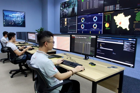 Quang cảnh Trung tâm điều hành an ninh mạng SOC tỉnh Thái Bình. (Ảnh: Thế Duyệt/TTXVN)