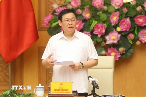 Phó Thủ tướng Vương Đình Huệ, Trưởng Ban Chỉ đạo đổi mới và Phát triển doanh nghiệp phát biểu. (Ảnh: Doãn Tấn/TTXVN)