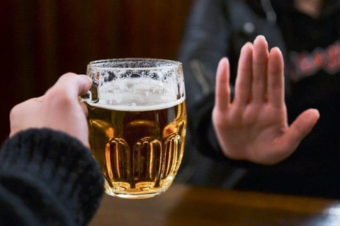 Chấn chỉnh tình trạng cán bộ uống rượu, bia trong giờ hành chính