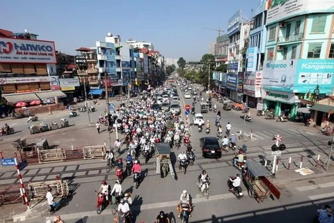 Đoạn đầu đường Trường Chinh-Ngã Tư Vọng thuộc dự án xây dựng đường vành đai 2. (Ảnh: Huy Hùng/TTXVN)