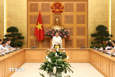Phó Thủ tướng Vương Đình Huệ, Trưởng Ban Chỉ đạo điều hành giá chủ trì cuộc họp. (Ảnh: Văn Điệp/TTXVN)