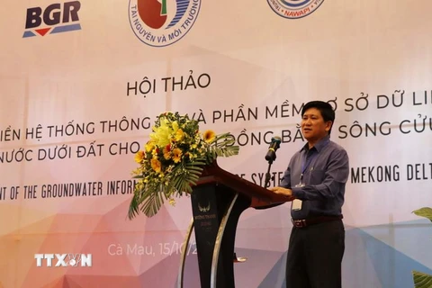 Phó Chủ tịch Ủy ban Nhân dân tỉnh Cà Mau Lê Văn Sử phát biểu tại hội thảo. (Ảnh: Huỳnh Thế Anh/TTXVN)