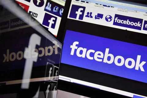 Facebook xác nhận một số tin tức từ News Corp sẽ được đăng lên một 'thanh công cụ mới' trên nền tảng của mạng xã hội này.(Nguồn: AFP/Getty Images)