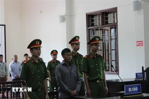 Bị cáo Vàng A Súa tại phiên tòa nghe Hội đồng xét xử Tòa án Nhân dân cấp cao tại Hà Nội tuyên án. (Ảnh: Vũ Hà/TTXVN)