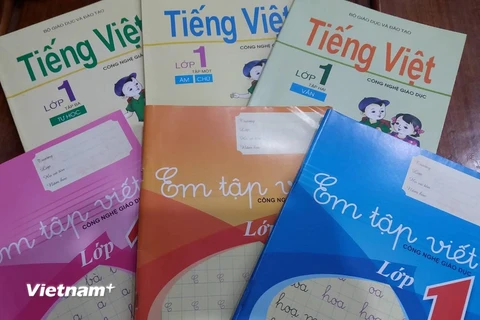 Sách Tiếng Việt lớp 1 công nghệ giáo dục. (Ảnh: Vietnam+)