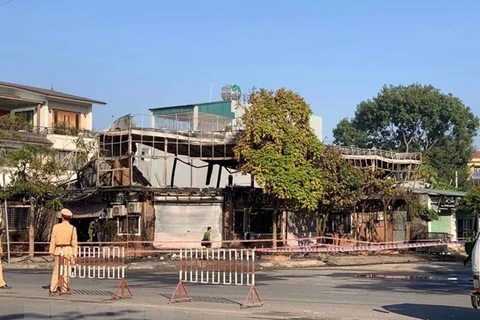 Hiện trường quán ăn - nơi xảy ra vụ cháy. (Ảnh: Nguyễn Thảo/TTXVN)