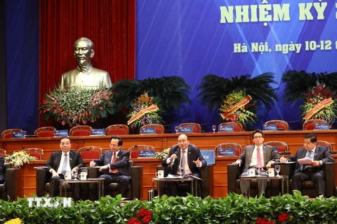 Thủ tướng Nguyễn Xuân Phúc đối thoại với thanh niên. (Ảnh: Văn Điệp/TTXVN)