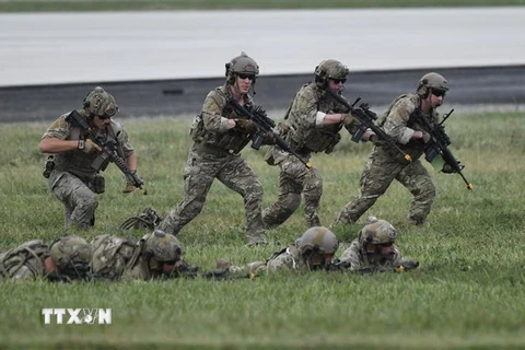 Binh sỹ Mỹ tham gia cuộc tập trận tại căn cứ không quân Osan của Mỹ ở Pyeongtaek, Hàn Quốc, ngày 20/9/2019. (Ảnh: AFP/TTXVN)