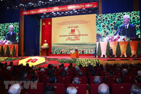 Tổng Bí thư, Chủ tịch nước Nguyễn Phú Trọng đọc diễn văn kỷ niệm 90 năm Ngày thành lập Đảng Cộng sản Việt Nam. (Ảnh: Lâm Khánh/TTXVN)