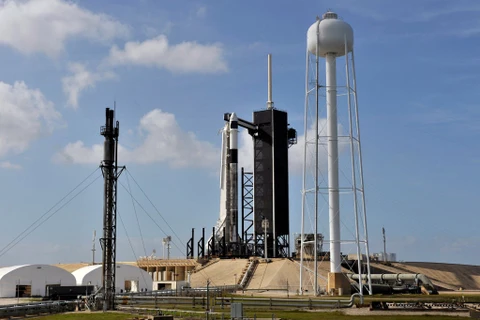 Vụ phóng tàu vũ trụ Crew Dragon của SpaceX dự kiến diễn ra vào 27/5. (Nguồn: Reuters)