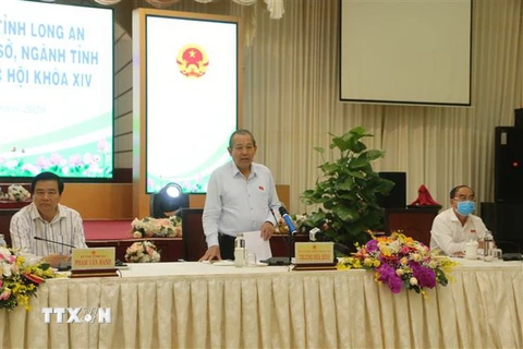 Ủy viên Bộ Chính trị, Phó Thủ tướng Thường trực Chính phủ Trương Hòa Bình phát biểu tại buổi làm việc. (Ảnh: Thanh Bình/TTXVN)