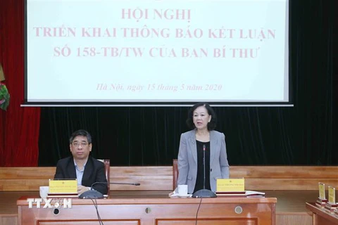 Bà Trương Thị Mai, Ủy viên Bộ Chính trị, Bí thư Trung ương Đảng, Trưởng Ban Dân vận Trung ương chủ trì hội nghị. (Ảnh: Phương Hoa/TTXVN)