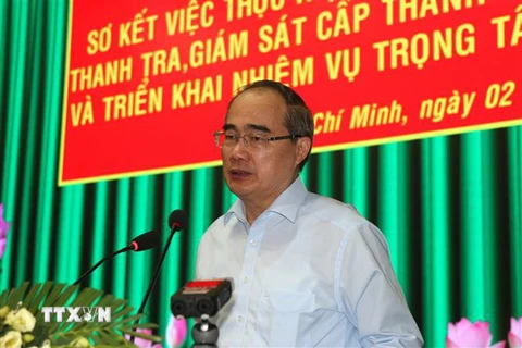 Bí thư Thành ủy Thành phố Hồ Chí Minh Nguyễn Thiện Nhân phát biểu chỉ đạo hội nghị. (Ảnh: Trần Xuân Tình/TTXVN)