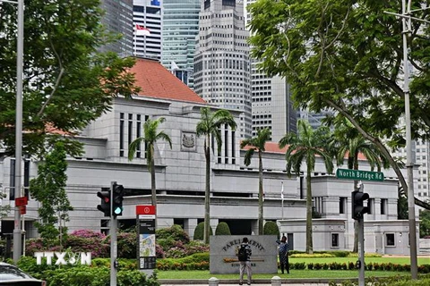 Tòa nhà Quốc hội Singapore tại thủ đô Singapore. (Ảnh: AFP/TTXVN)