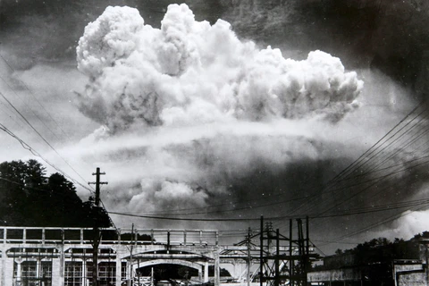 Đám mây hình nấm trên bầu trời Nagasaki vào ngày 9/8//1945. (Ảnh: Getty Images)