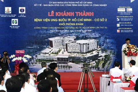 Quang cảnh lễ khánh thành Khu khám bệnh mới của Bệnh viện Ung bướu Thành phố Hồ Chí Minh cơ sở 2. (Nguồn: Báo Đầu tư)