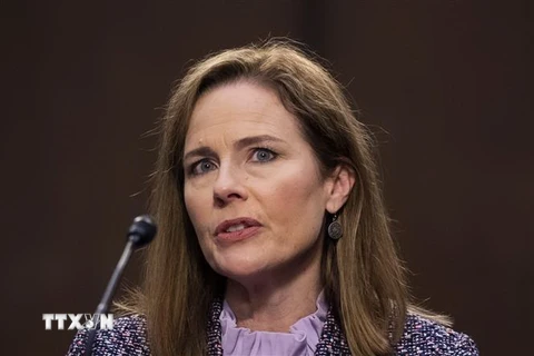 Ứng viên Thẩm phán Tòa án Tối cao Amy Coney Barrett tại phiên điều trần ở Ủy ban Tư pháp Thượng viện Mỹ ở Washington DC., ngày 14/10/2020. (Ảnh: AFP/TTXVN)
