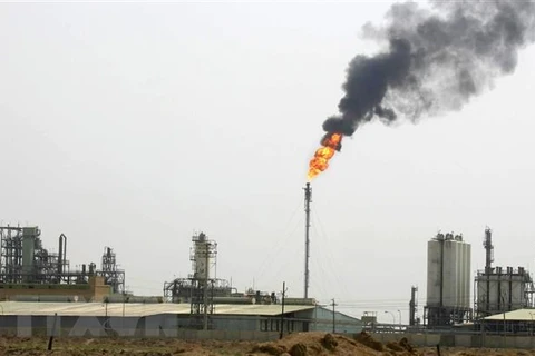Một cơ sở lọc dầu ở Shuaiba, Iraq. (Nguồn: AFP/TTXVN)