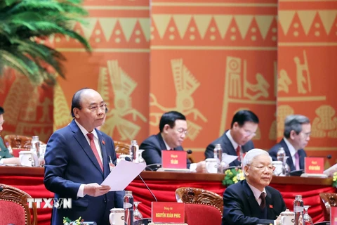 Ủy viên Bộ Chính trị, Thủ tướng Chính phủ Nguyễn Xuân Phúc thay mặt Đoàn Chủ tịch điều hành Đại hội. (Ảnh: TTXVN)