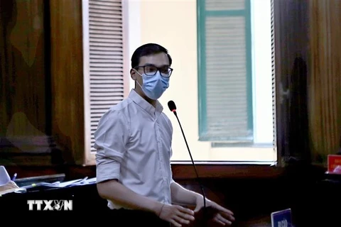 Bị cáo Dương Tấn Hậu tại tòa. (Ảnh: Thành Chung/TTXVN)