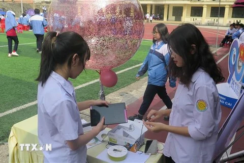 Ngày Sách Việt Nam tại Lào Cai lần thứ 8 có chủ đề 'Sách trong thời đại công nghệ số.' (Ảnh: Hương Thu/TTXVN)