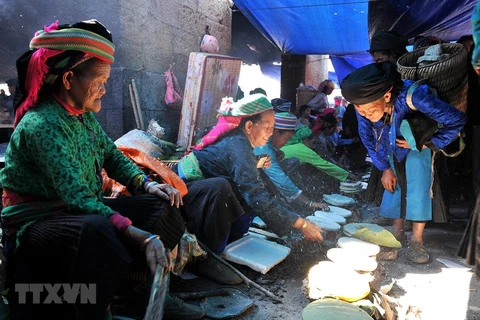Một phiên chợ vùng cao Hà Giang. (Nguồn: TTXVN)