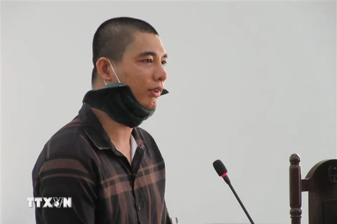Bị cáo Phan Minh Cao Nguyên tại phiên xét xử. (Ảnh: Nguyễn Thành/TTXVN)