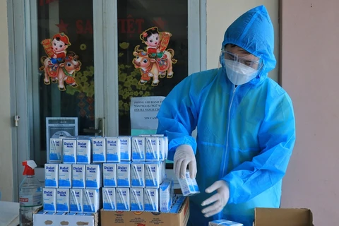 Sữa Dalatmilk (một thương hiệu thuộc Tập đoàn TH) có mặt tại một số Siêu thị 0 đồng tại Thành phố Hồ Chí Minh, hỗ trợ người dân khó khăn do đại dịch COVID-19.