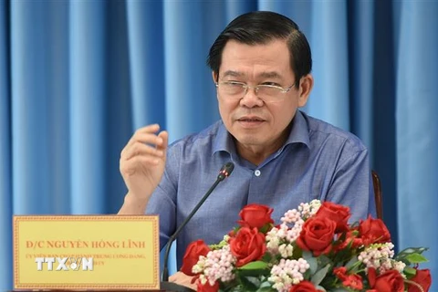 Ông Nguyễn Hồng Lĩnh, Bí thư Tỉnh ủy Đồng Nai phát biểu chỉ đạo tại cuộc họp. (Ảnh: Công Phong/TTXVN)