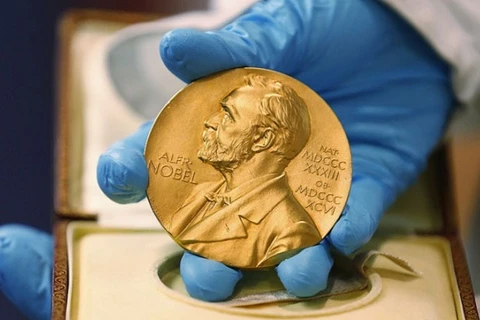 Huy chương Nobel giành cho người thắng giải. (Ảnh: AP)