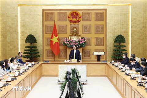 Thủ tướng Phạm Minh Chính tiếp Trưởng đại diện các Tổ chức Liên hợp quốc tại Việt Nam. (Ảnh: Dương Giang/TTXVN)