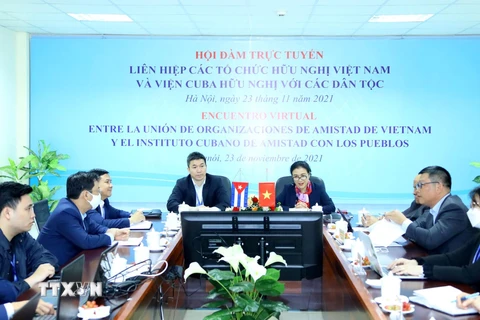 Quang cảnh buổi hội đàm giữa Liên hiệp các tổ chức hữu nghị Việt Nam và Viện Cuba Hữu nghị với các dân tộc tại điểm cầu Hà Nội. (Ảnh: Văn Điệp/TTXVN)