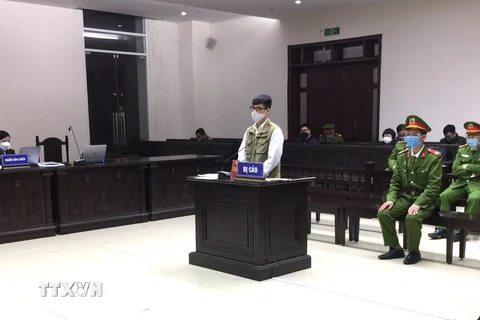 Bị cáo Lê Trọng Hùng tại phiên tòa. (Ảnh: Kim Anh/TTXVN)