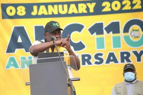 Tổng thống Nam Phi đồng thời cũng là Chủ tịch đảng cầm quyền Đại hội Dân tộc Phi (ANC) Cyril Ramaphosa phát biểu tại lễ kỷ niệm 110 năm thành lập ANC. (Nguồn: ANA)