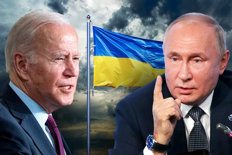 Tổng thống Mỹ Joe Biden (trái) điện đàm với Tổng thống Nga Vladimir Putin liên quan tới vấn đề Ukraine. (Ảnh: Fox News)