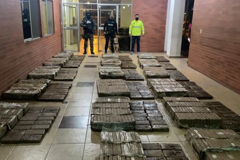 Một vụ bắt giữ số lượng lớn cocaine ở Ecuador. (Nguồn: Cảnh sát Ecuador)