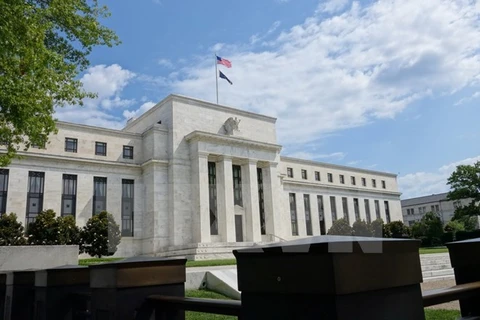 Quang cảnh bên ngoài trụ sở Fed ở Washington. (Ảnh: AFP/TTXVN)