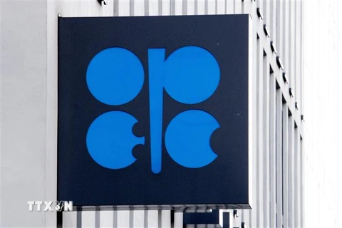 Biểu tượng của Tổ chức Các nước Xuất khẩu Dầu mỏ (OPEC) tại trụ sở ở Vienna, Áo. (Ảnh: AFP/TTXVN)