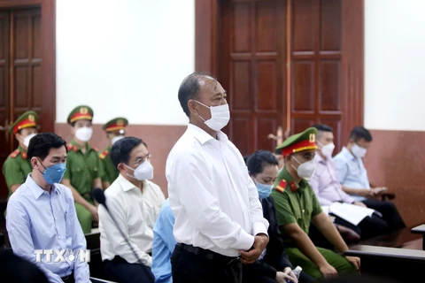 Bị cáo Lê Tấn Hùng tại phiên tòa phúc thẩm ngày 8/6. (Ảnh: Thành Chung/TTXVN)