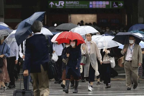Mùa mưa năm nay ở vùng Kanto-Koshin kết thúc sớm hơn 22 ngày so với thường lệ. (Nguồn: The Yomiuri Shimbun)